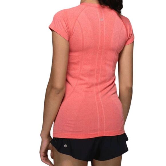 LULULEMON ATHLETICA Swiftly Tech Short Sleeve Scoop in Heathered Alarming Size 8 - Picture 2 of 6